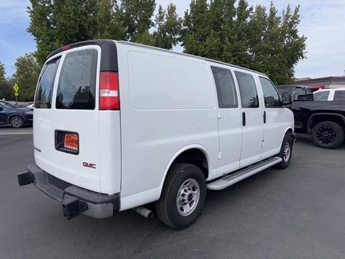 2023 GMC Savana 2500 Work Van