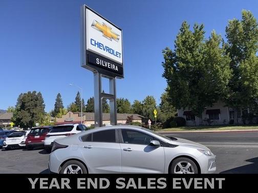 2018 Chevrolet Volt LT