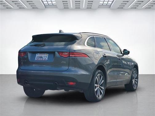 2018 Jaguar F-PACE 25t Prestige