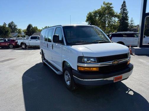 Summit White 2025 Chevrolet Express 2500 Work Van