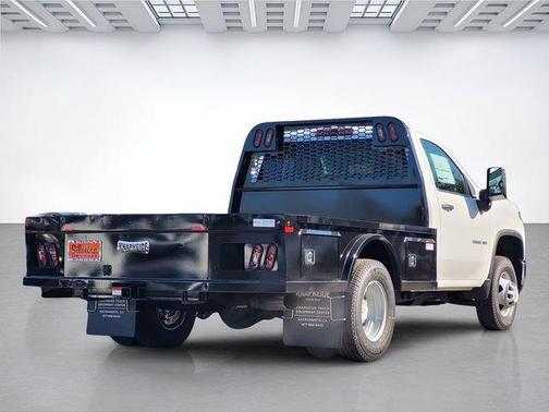 2026 Chevrolet Silverado 3500 WT