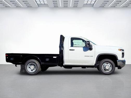 2026 Chevrolet Silverado 3500 WT