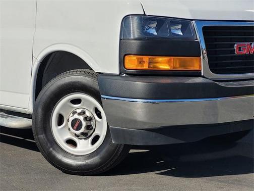 2023 GMC Savana 2500 Work Van