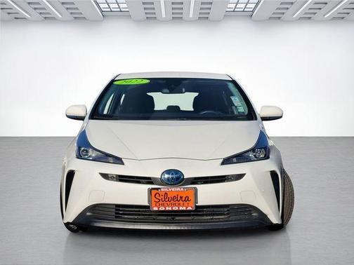 2022 Toyota Prius LE