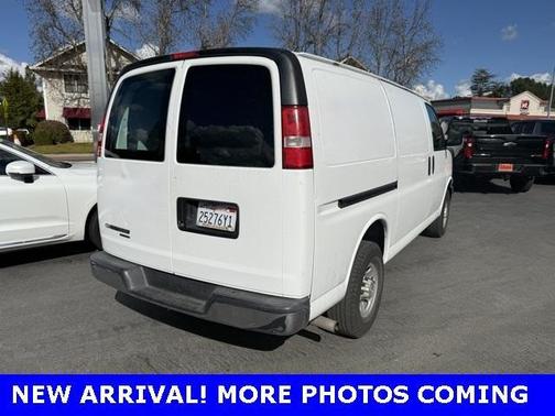 2015 Chevrolet Express 2500 Work Van