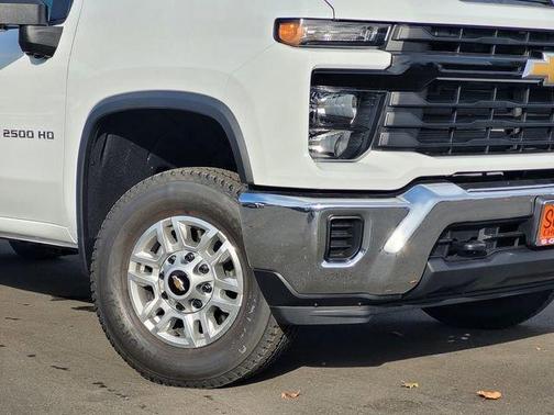 2026 Chevrolet Silverado 2500 WT