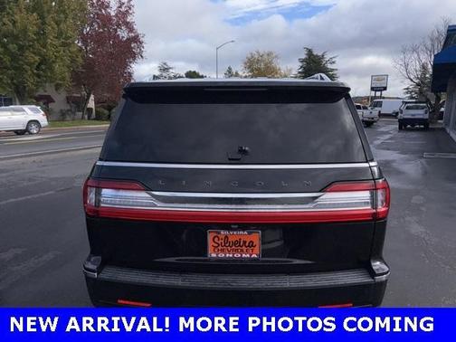2021 Lincoln Navigator L Black Label