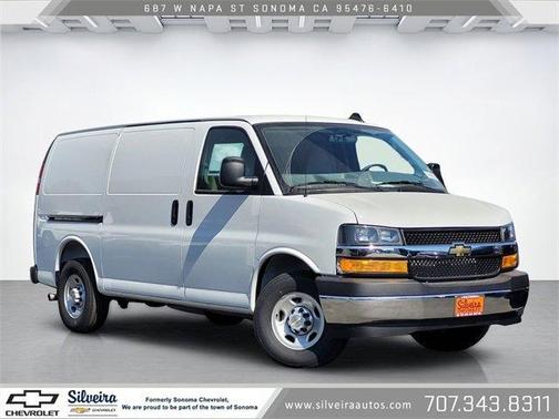 2025 Chevrolet Express 2500 Work Van