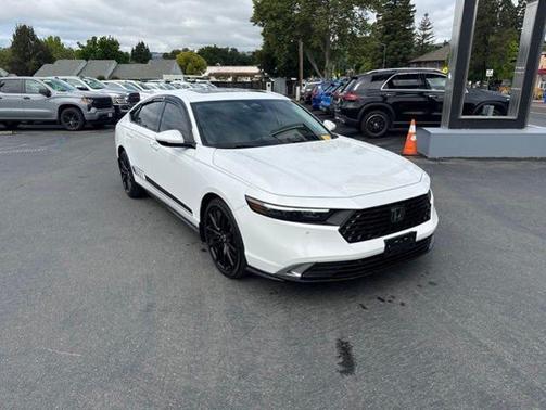White 2024 Honda Accord Hybrid Touring
