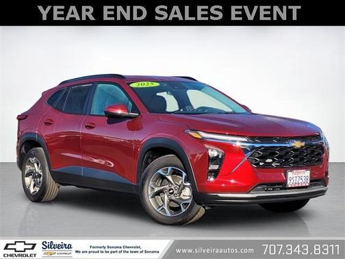 2025 Chevrolet Trax LT