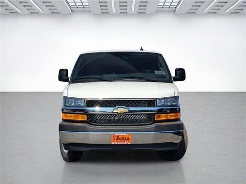 2025 Chevrolet Express 2500 Work Van