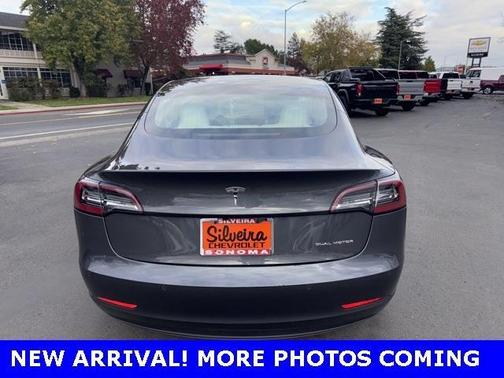 2019 Tesla Model 3 Long Range