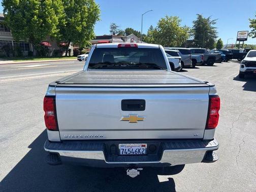 Silver Ice Metallic 2018 Chevrolet Silverado 1500 1LT