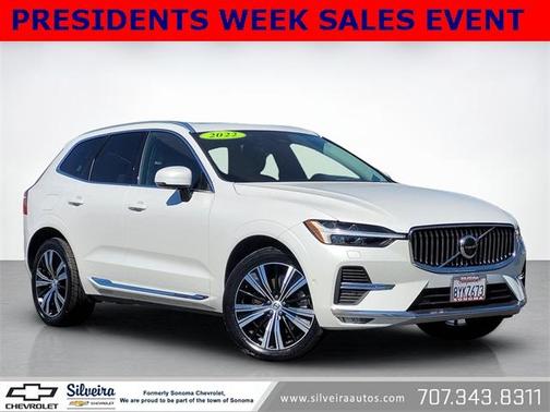 2022 Volvo XC60 B6 Inscription