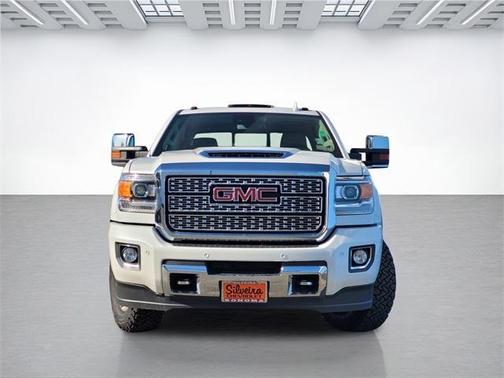 2019 GMC Sierra 3500 Denali