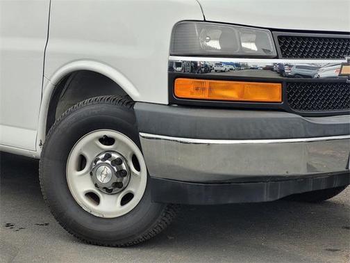 2017 Chevrolet Express 3500 LT