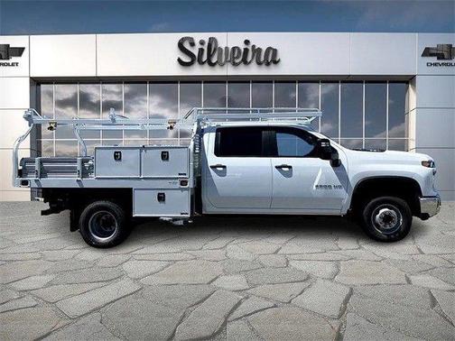 2024 Chevrolet Silverado 3500 WT