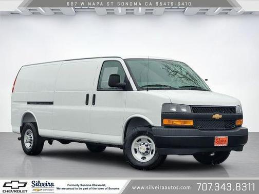 2025 Chevrolet Express 3500 Work Van