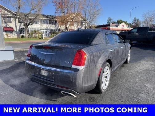 2019 Chrysler 300 Limited