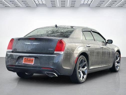 2019 Chrysler 300 Limited