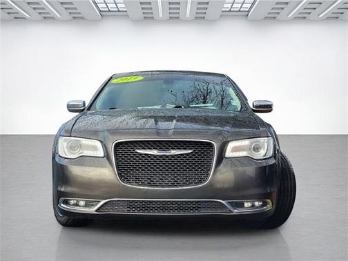 2019 Chrysler 300 Limited