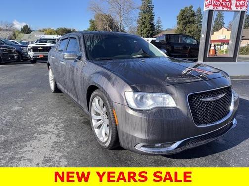 2019 Chrysler 300 Limited