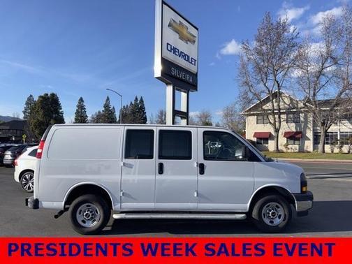 2024 GMC Savana 2500 Work Van