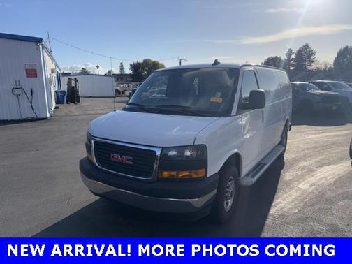 2024 GMC Savana 2500 Work Van