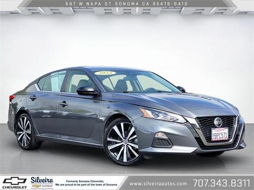 2022 Nissan Altima 2.5 SR