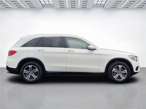 2019 Mercedes-Benz GLC 300 Base 4MATIC