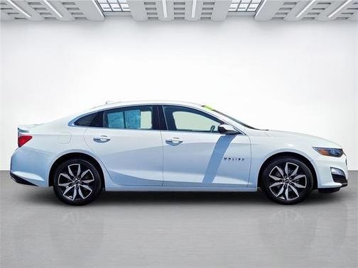 2024 Chevrolet Malibu RS