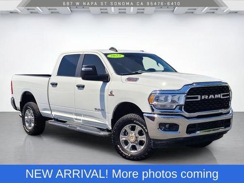 Bright White Clearcoat 2023 RAM 2500 Big Horn