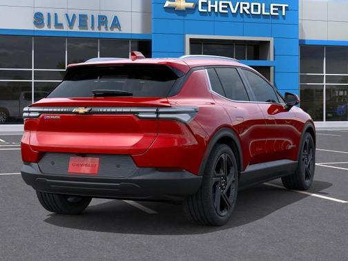 2026 Chevrolet Equinox EV LT 2