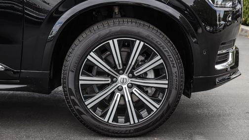 2025 Volvo XC90 B6 Plus 7-Seater