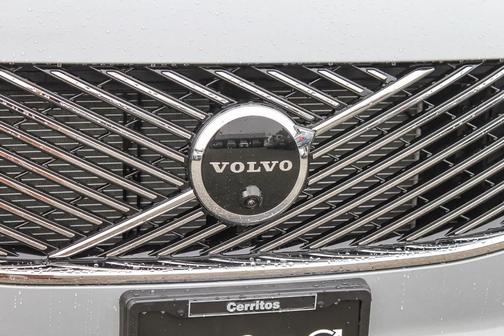 Gray Metallic 2026 Volvo XC90 Plug-In Hybrid T8 Plus 7-Seater
