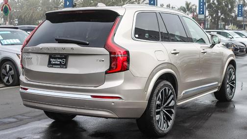 2026 Volvo XC90 Plug-In Hybrid T8 Plus 7-Seater