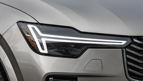 2026 Volvo XC90 Plug-In Hybrid T8 Plus 7-Seater