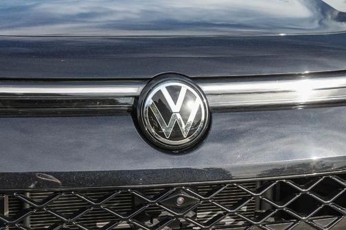 2025 Volkswagen Tiguan 2.0T SEL R-Line