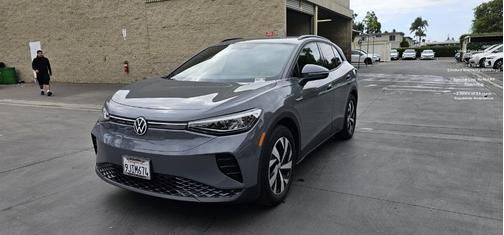 2023 Volkswagen ID.4 Pro