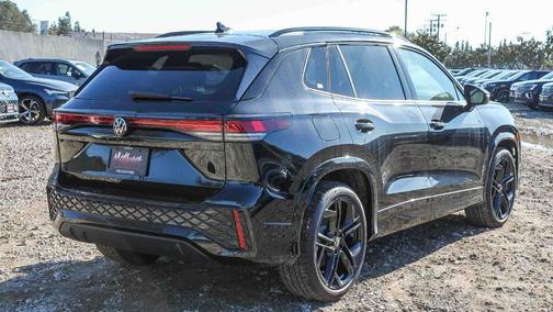 2026 Volkswagen Tiguan 2.0T SE R-Line Black