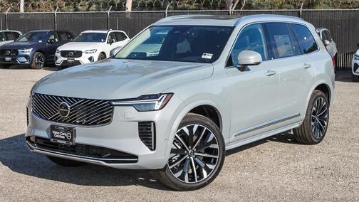 2026 Volvo XC90 B5 Plus 7-Seater