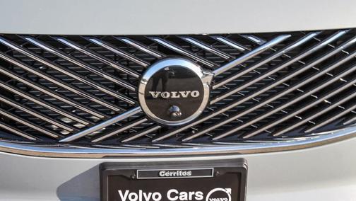 2026 Volvo XC90 B5 Plus 7-Seater