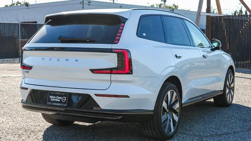 2025 Volvo EX90 Twin Motor Performance Plus