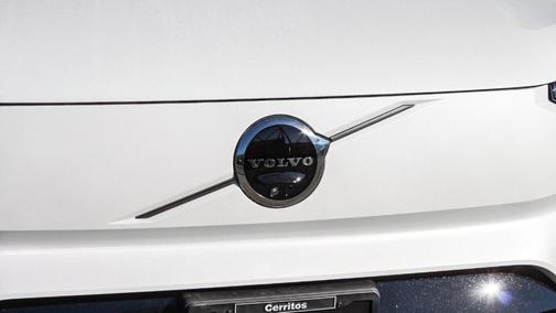 2025 Volvo EX90 Twin Motor Performance Plus