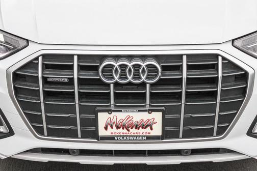 2024 Audi Q5 40 Premium