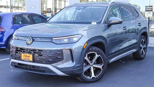 2025 Volkswagen Tiguan 2.0T SE