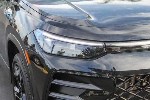 2025 Volkswagen Tiguan 2.0T SE R-Line Black