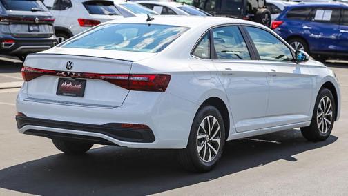 Pure White 2025 Volkswagen Jetta 1.5T S
