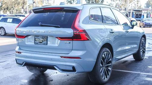 2026 Volvo XC60 B5 Ultra