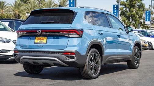 2025 Volkswagen Taos 1.5T SE